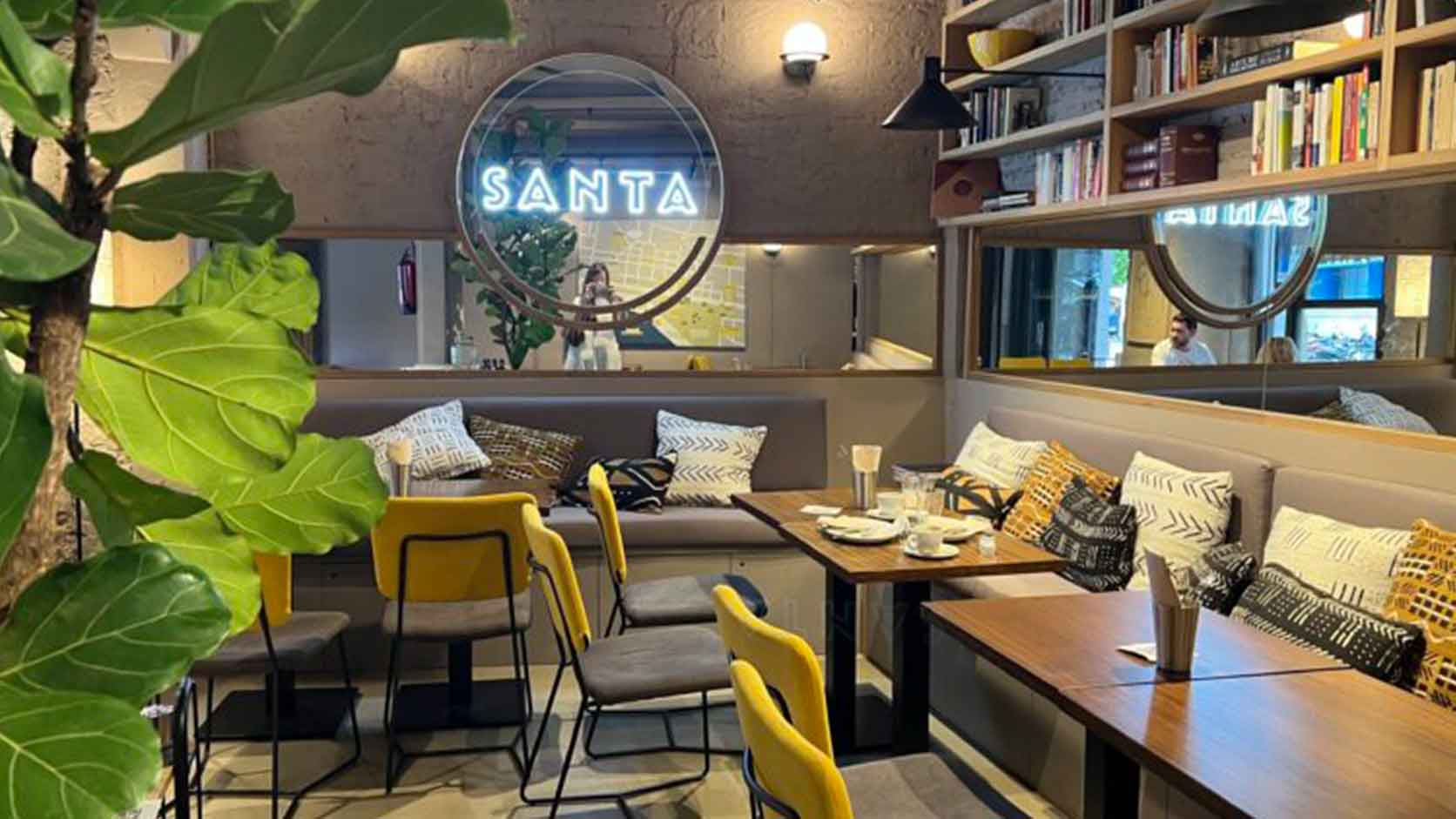 Santa Café Bar, cafetería de especialidad en Santander